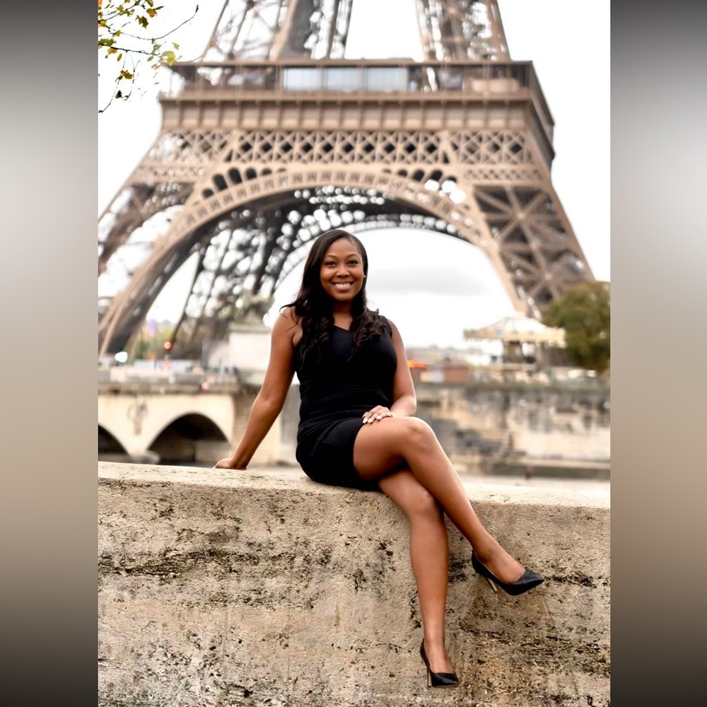 Meet your Posher, Crystal